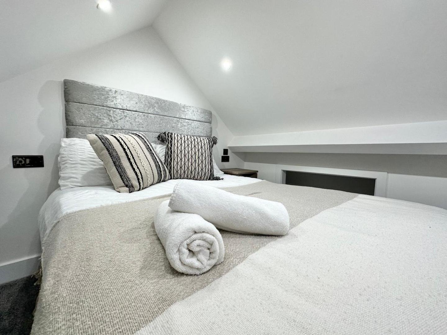 Luxury Duplex City Centre Apartment Leeds  Exterior photo
